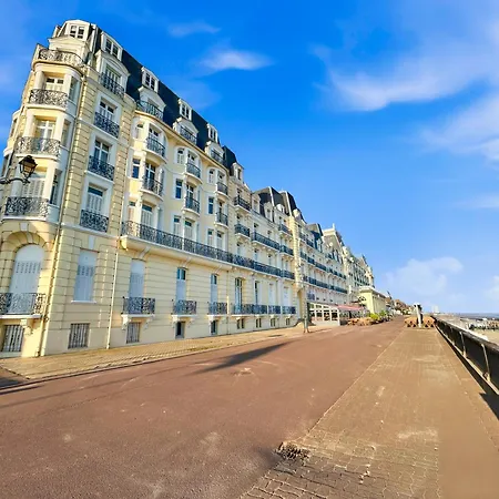 T3 Avec Jardin Et Parking, Calme Absolu アパート